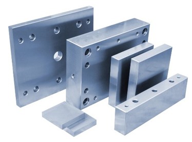 如何选择模胚模架生产厂家